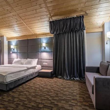 Karpatski & Hotel Bukovel