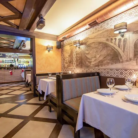 Karpatski & Hotel Bukowel