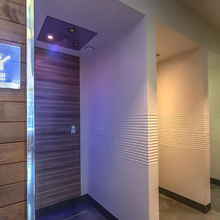 Karpatski & 2* Bukovel